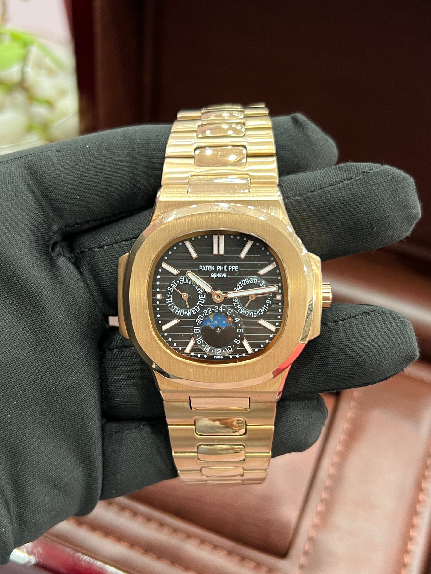 Nautilus Unisex Watch